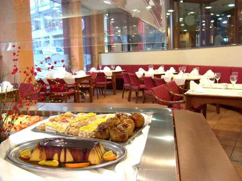Hotel Cervol Andorra la Vieja Restaurante foto